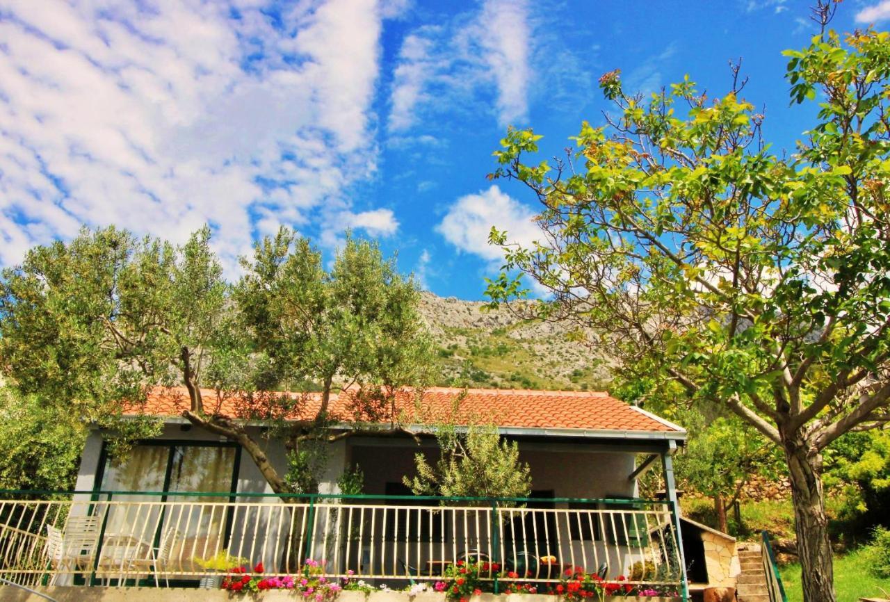 Holiday Home Jozo Omiš Exterior foto